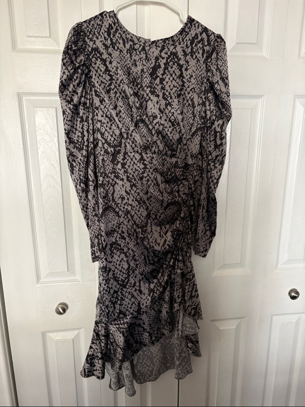 Forever 21 Long Sleeve Snake Print Midi Dress - Black and Gray
